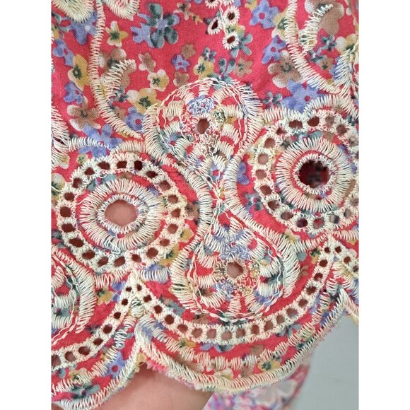 Chelsea & Violet Women's Size Med Floral Lace-Trim Sleeveless Tank TopMulticolor - Picture 3 of 7